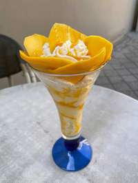 Eiscafe-Angelino---Mango-Becher-(c)-Engelhardt.jpg