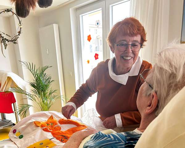 ehrenamt-hospizdienst-pfeiffersche-stiftungen.jpg